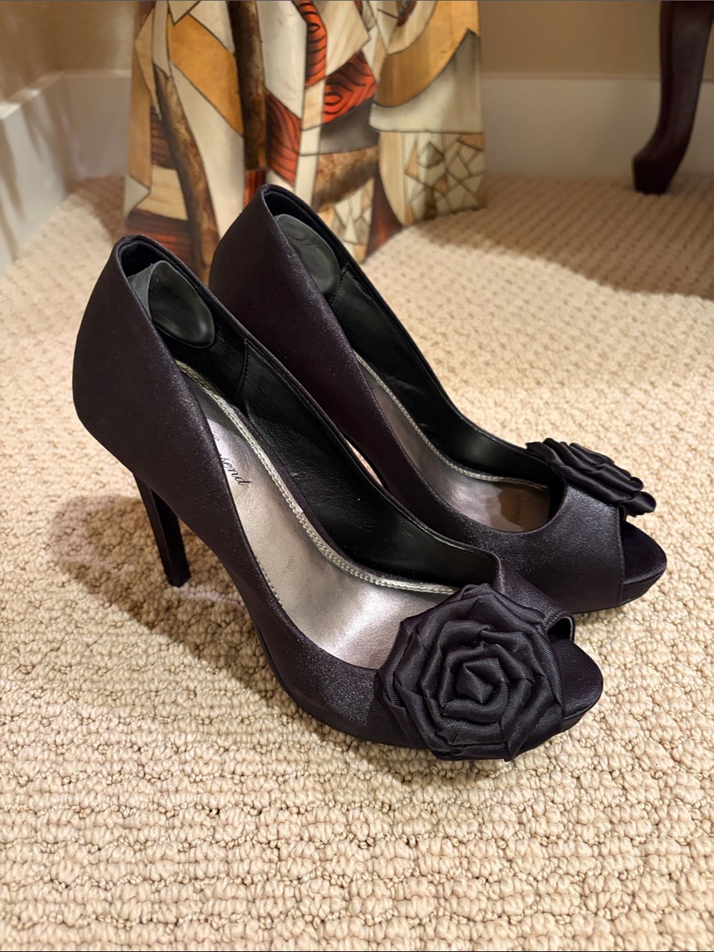 Women's Black Peep-Toe Stiletto Heels with Rosette Accent